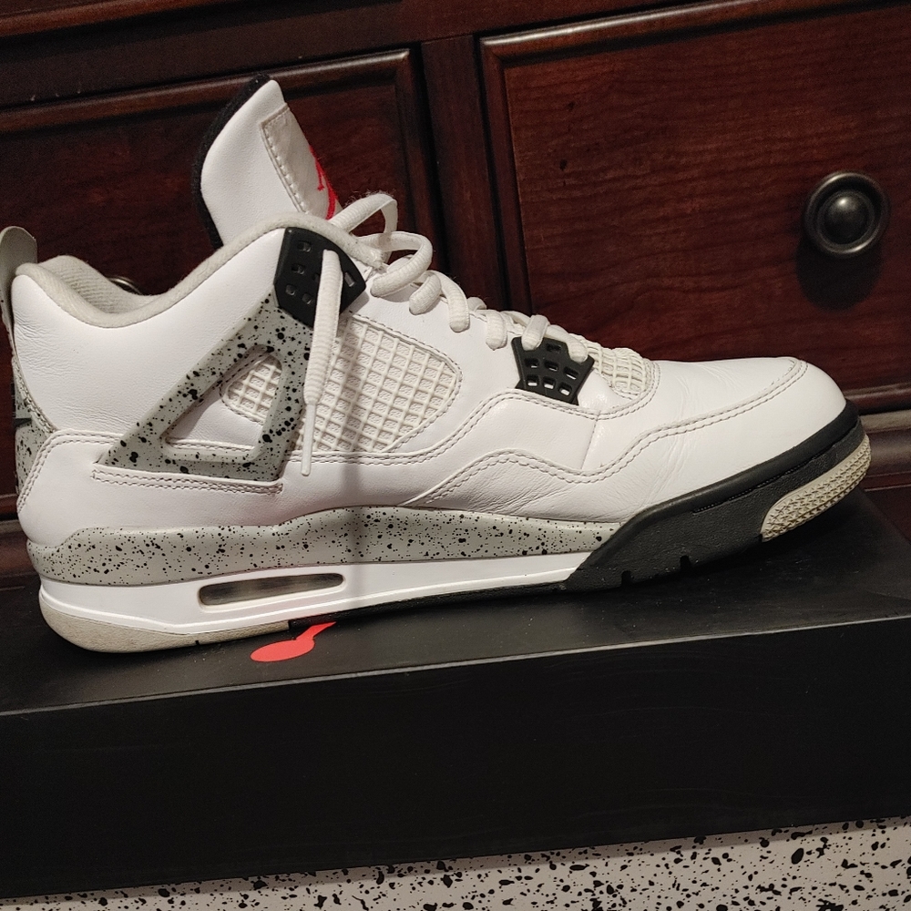 Jordan 4 Retro OG